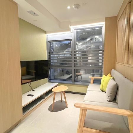 Urbanwood Ap Lei Chau Hotel Hong Kong Luaran gambar