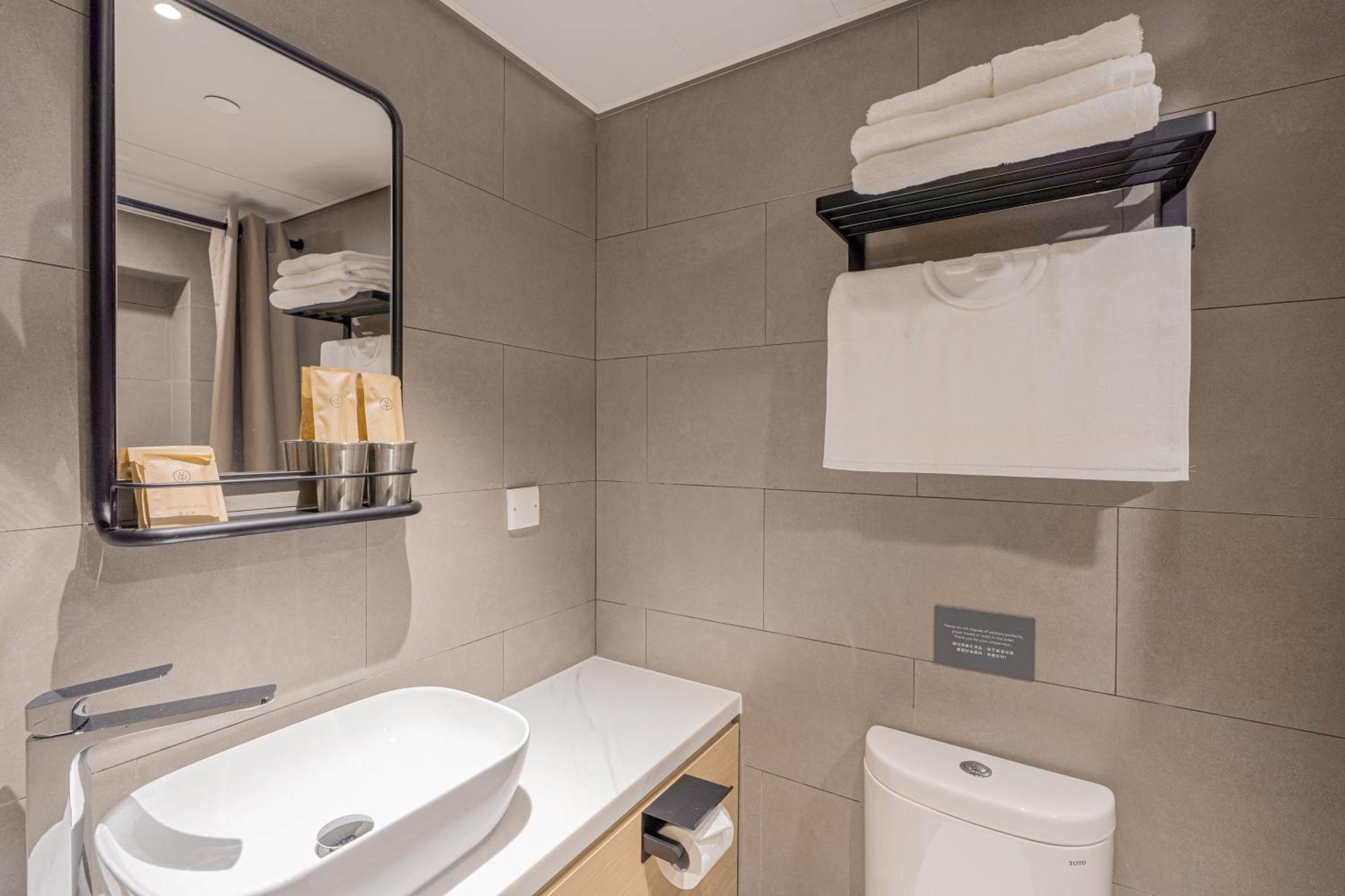 Urbanwood Ap Lei Chau Hotel Hong Kong Luaran gambar